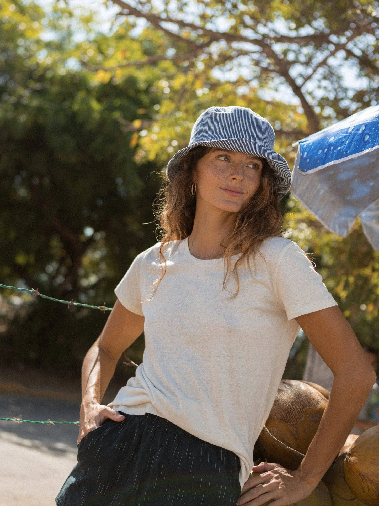 Bucket Hat Mollusk