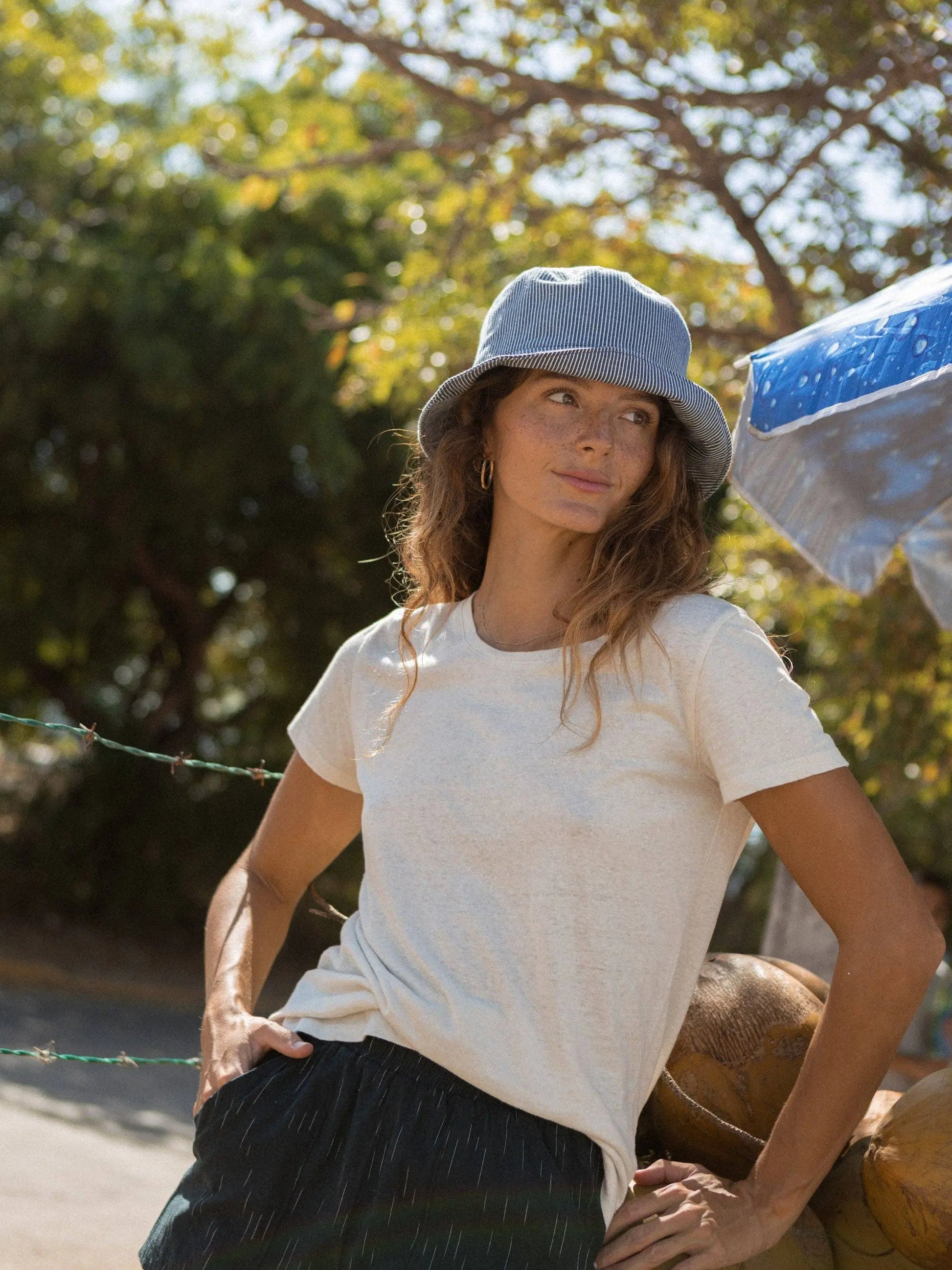 Bucket Hat Mollusk