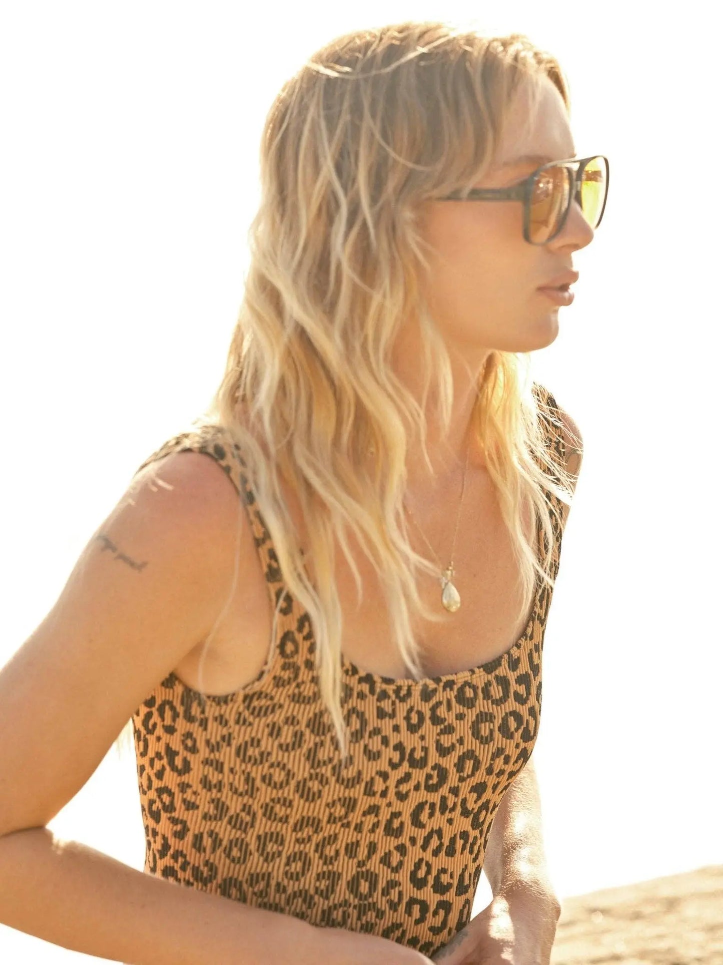 Ripple One Piece Mollusk